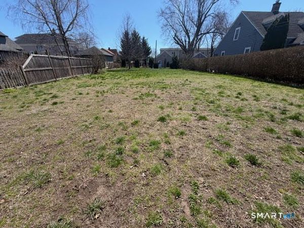 37 Bartram , Bridgeport, CT 06605