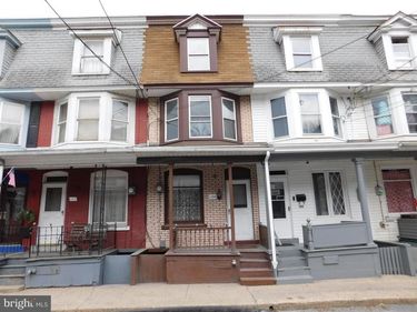 124 SCHUYLKILL AVENUE, TAMAQUA, PA 18252