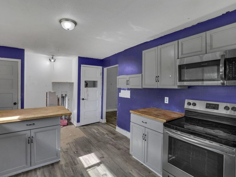 19445 Buena Vista Road, Rockbridge, OH 43149 Photo 5