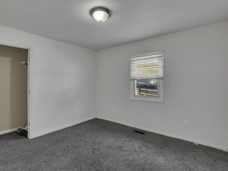 19445 Buena Vista Road, Rockbridge, OH 43149 Photo 9