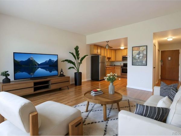 9155 E Center Avenue , Unit 2D, Denver, CO 80247