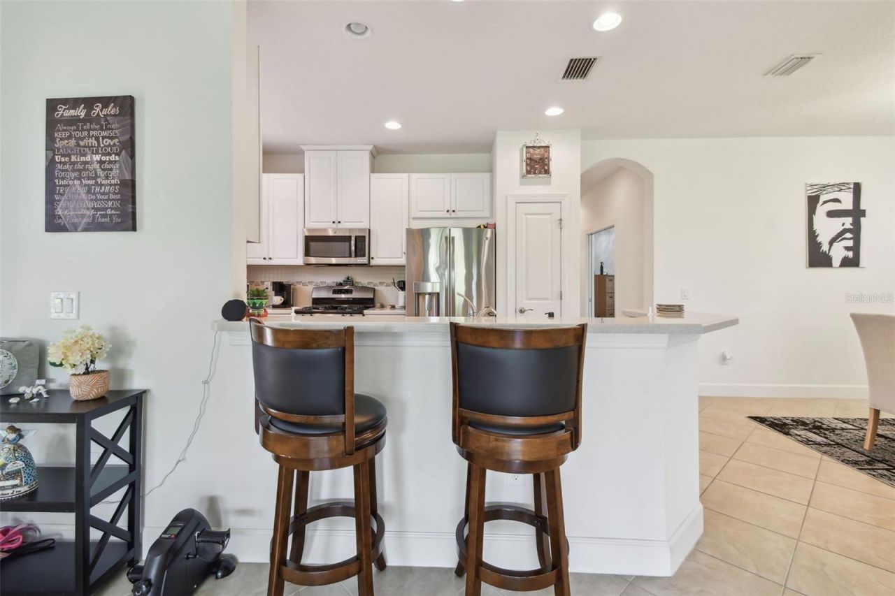 10205 Saint Francis Terrace , Palmetto, FL 34221 Photo