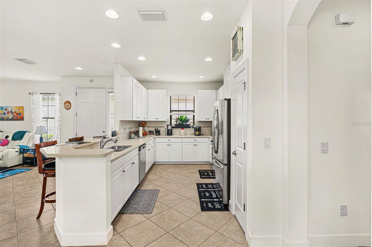 10205 Saint Francis Terrace, Palmetto, FL 34221 Photo