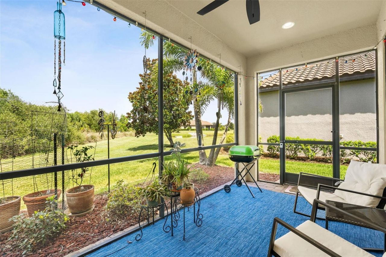 10205 Saint Francis Terrace, Palmetto, FL 34221 Photo