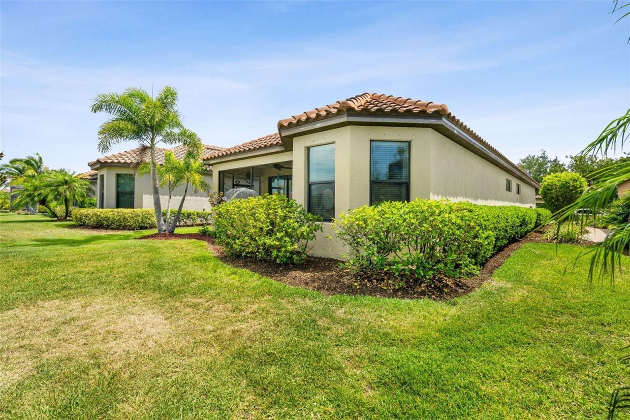 10205 Saint Francis Terrace, Palmetto, FL 34221 Photo
