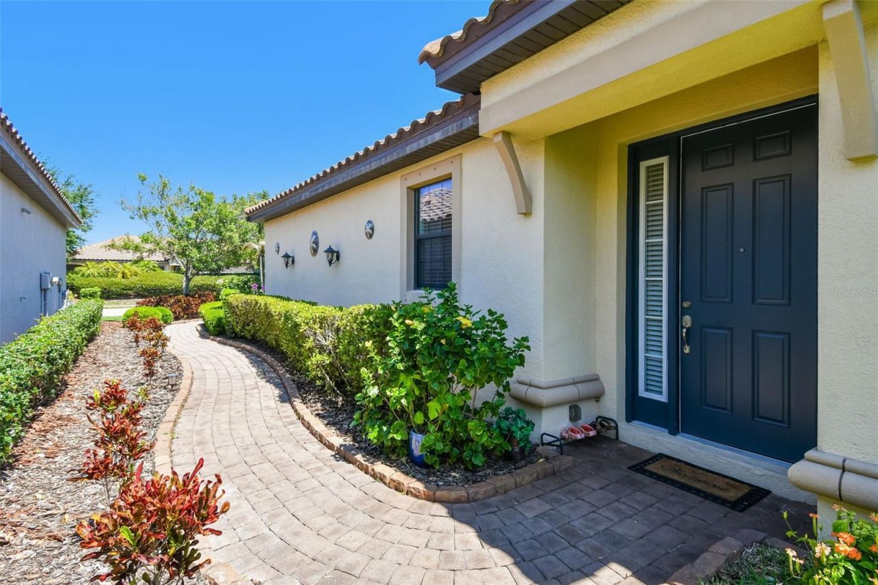 10205 Saint Francis Terrace , Palmetto, FL 34221 Photo