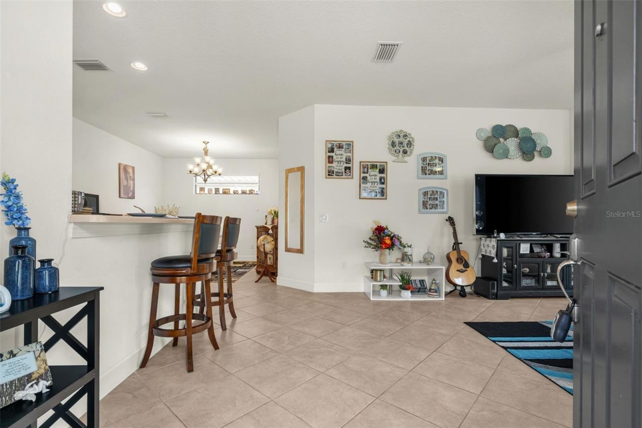 10205 Saint Francis Terrace, Palmetto, FL 34221 Photo