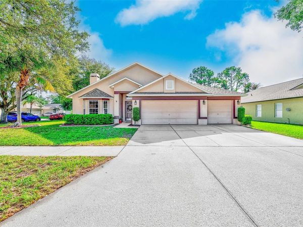 2927 HICKORY GROVE DRIVE , VALRICO, FL 33596