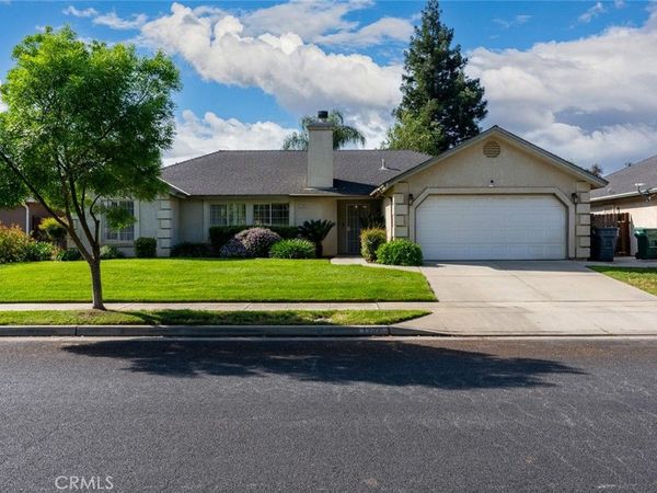 1932 Jefferson Avenue, Madera, CA 93637