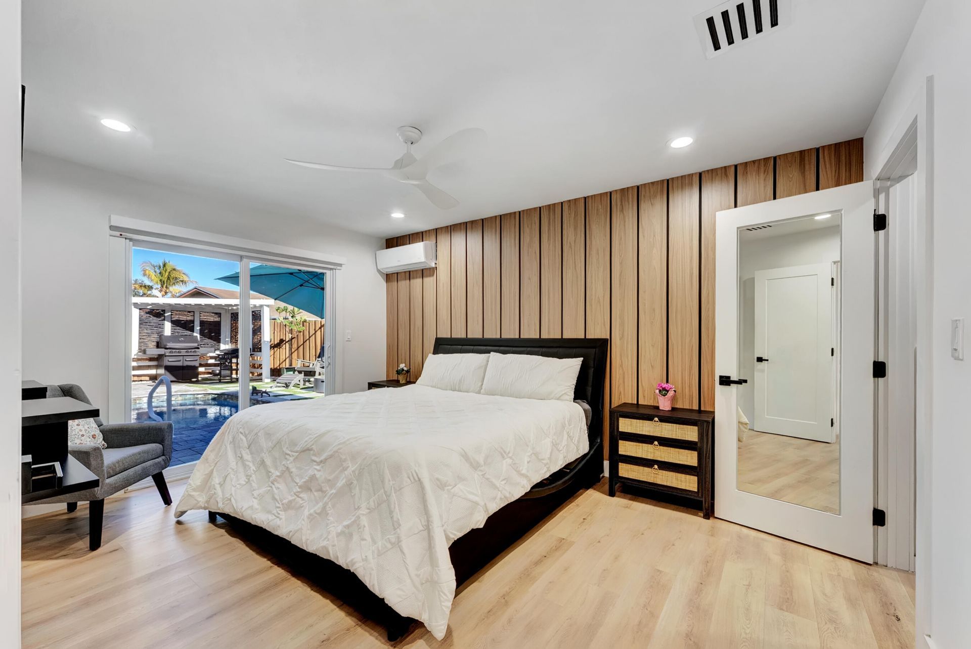 707 W Boulevard Chatelaine, Delray Beach, FL 33445 Photo