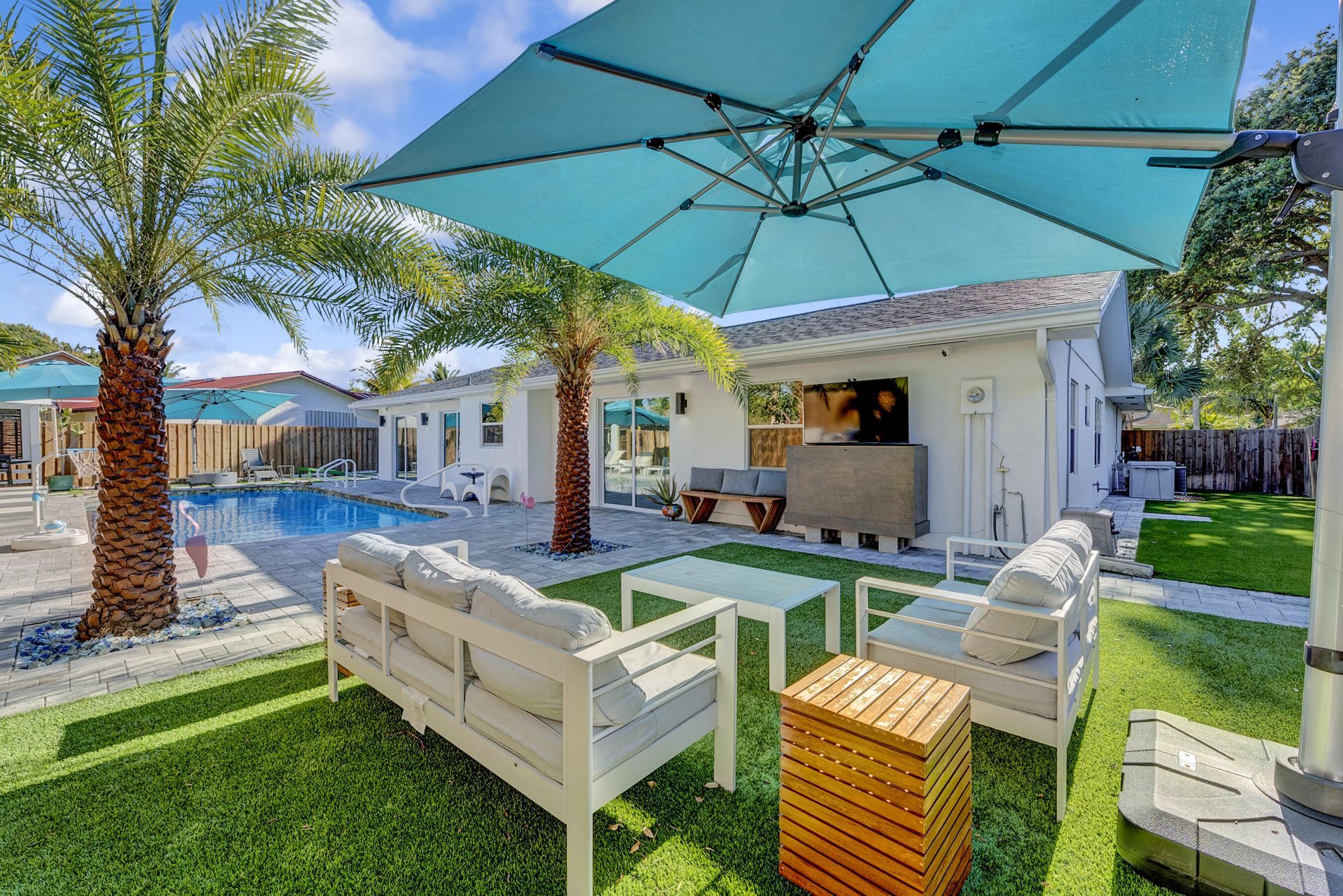 707 W Boulevard Chatelaine, Delray Beach, FL 33445 Photo