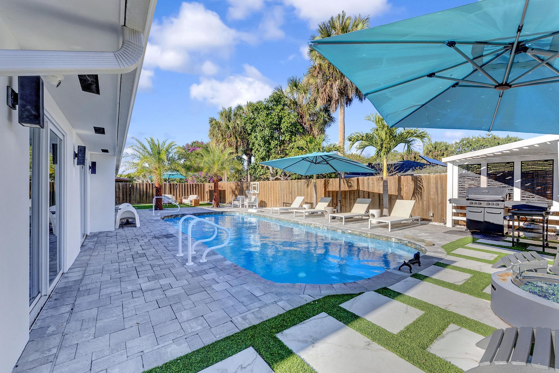 707 W Boulevard Chatelaine, Delray Beach, FL 33445 Photo