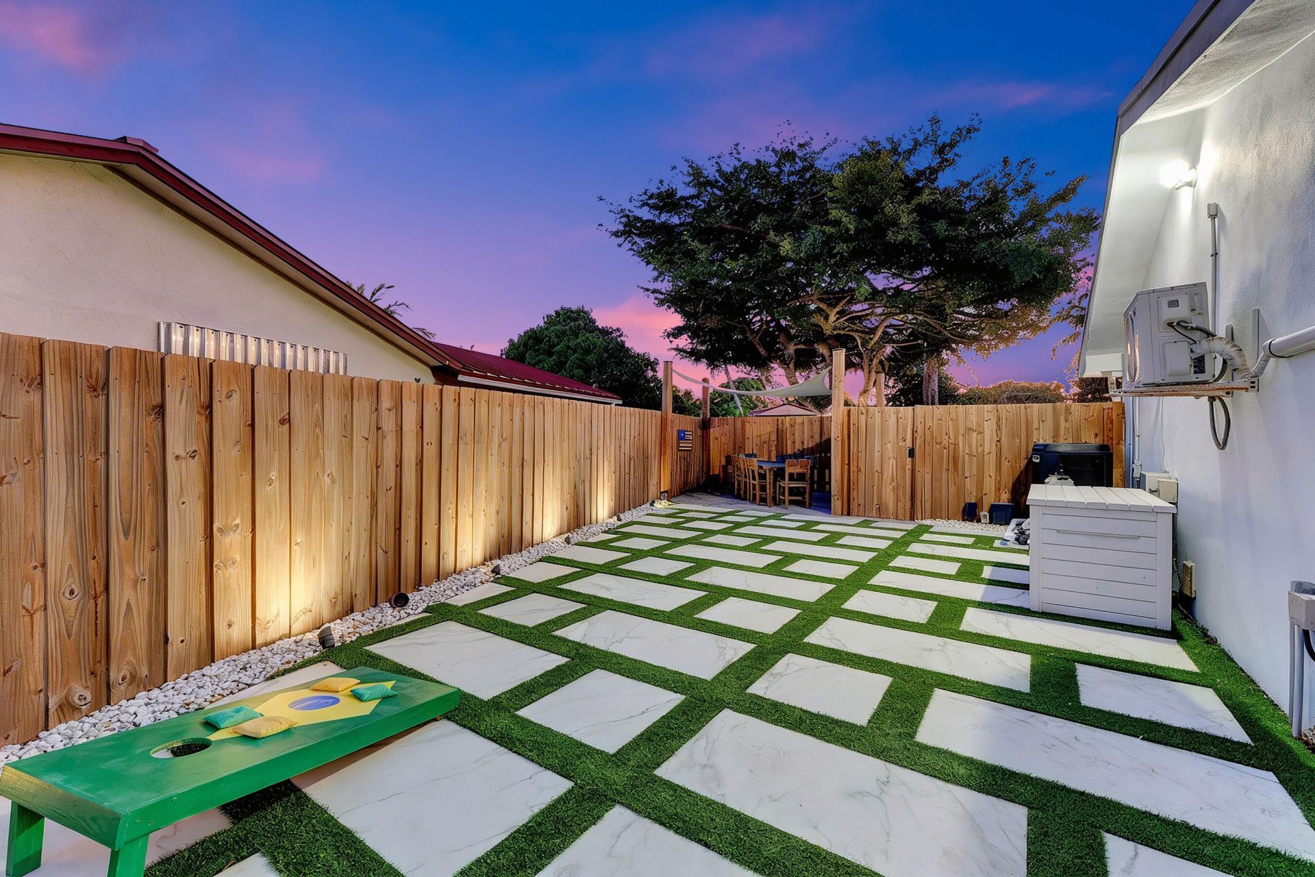 707 W Boulevard Chatelaine, Delray Beach, FL 33445 Photo