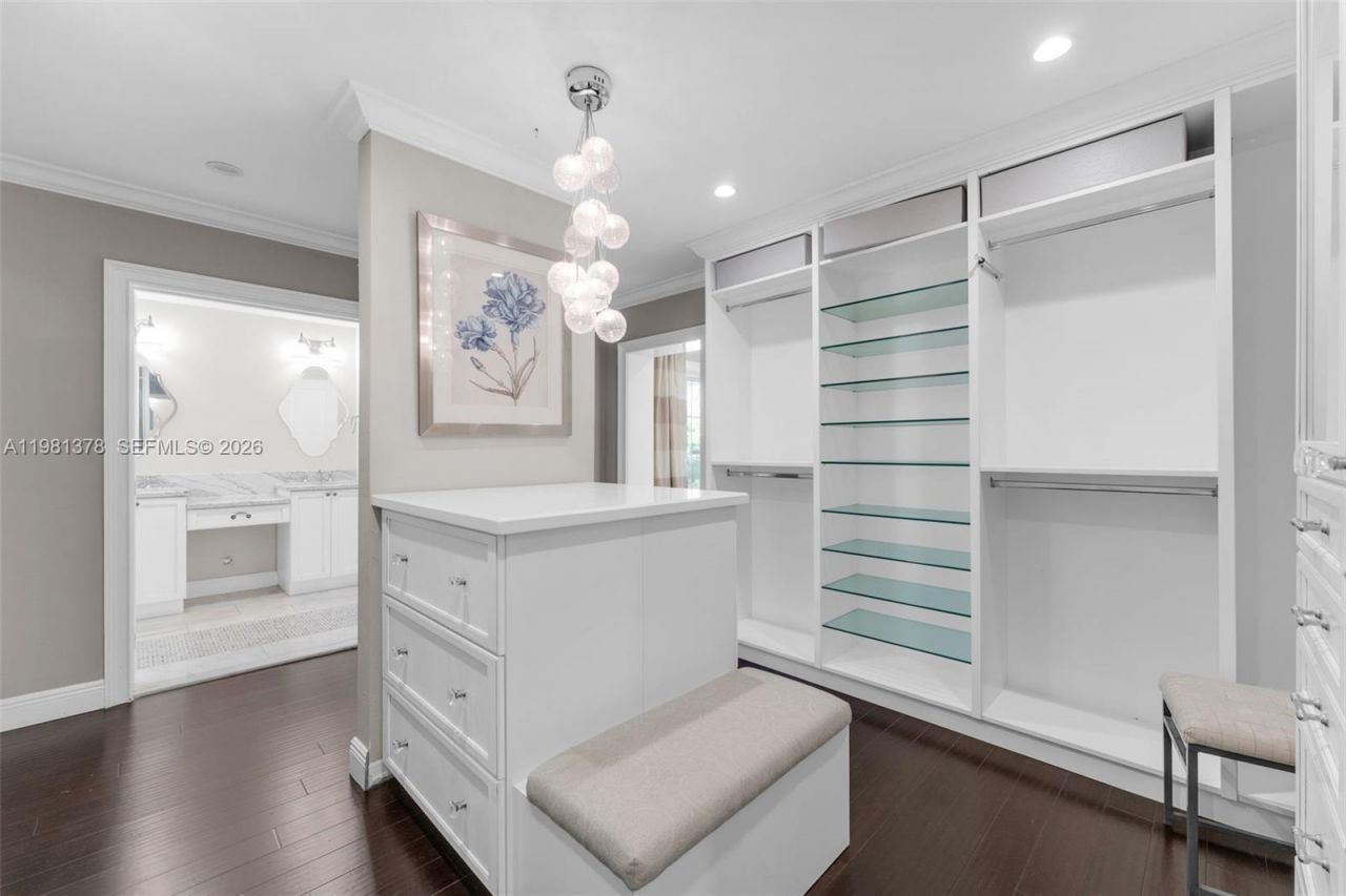 10721 SW 124th St , Miami, FL 33176 Photo