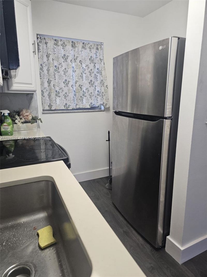 6055 W 19th, Unit 209, Hialeah, FL 33012 Photo