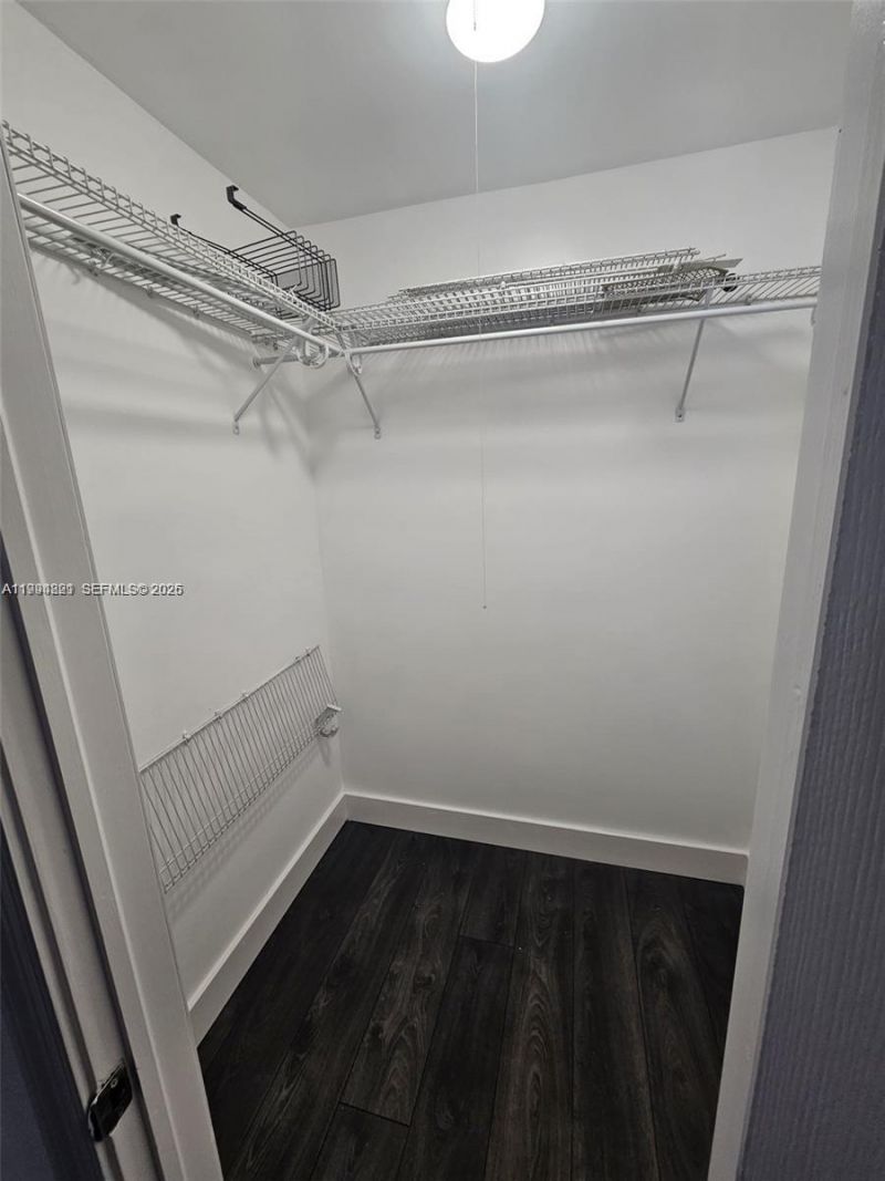 6055 W 19th, Unit 209, Hialeah, FL 33012 Photo