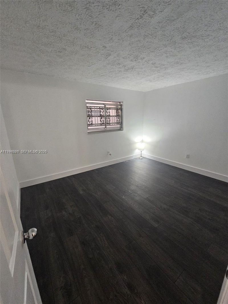 6055 W 19th, Unit 209, Hialeah, FL 33012 Photo