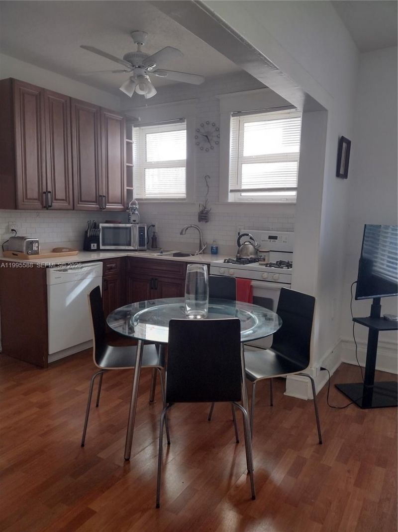 710 Pennsylvania Av, Unit 4, Miami Beach, FL 33139 Photo