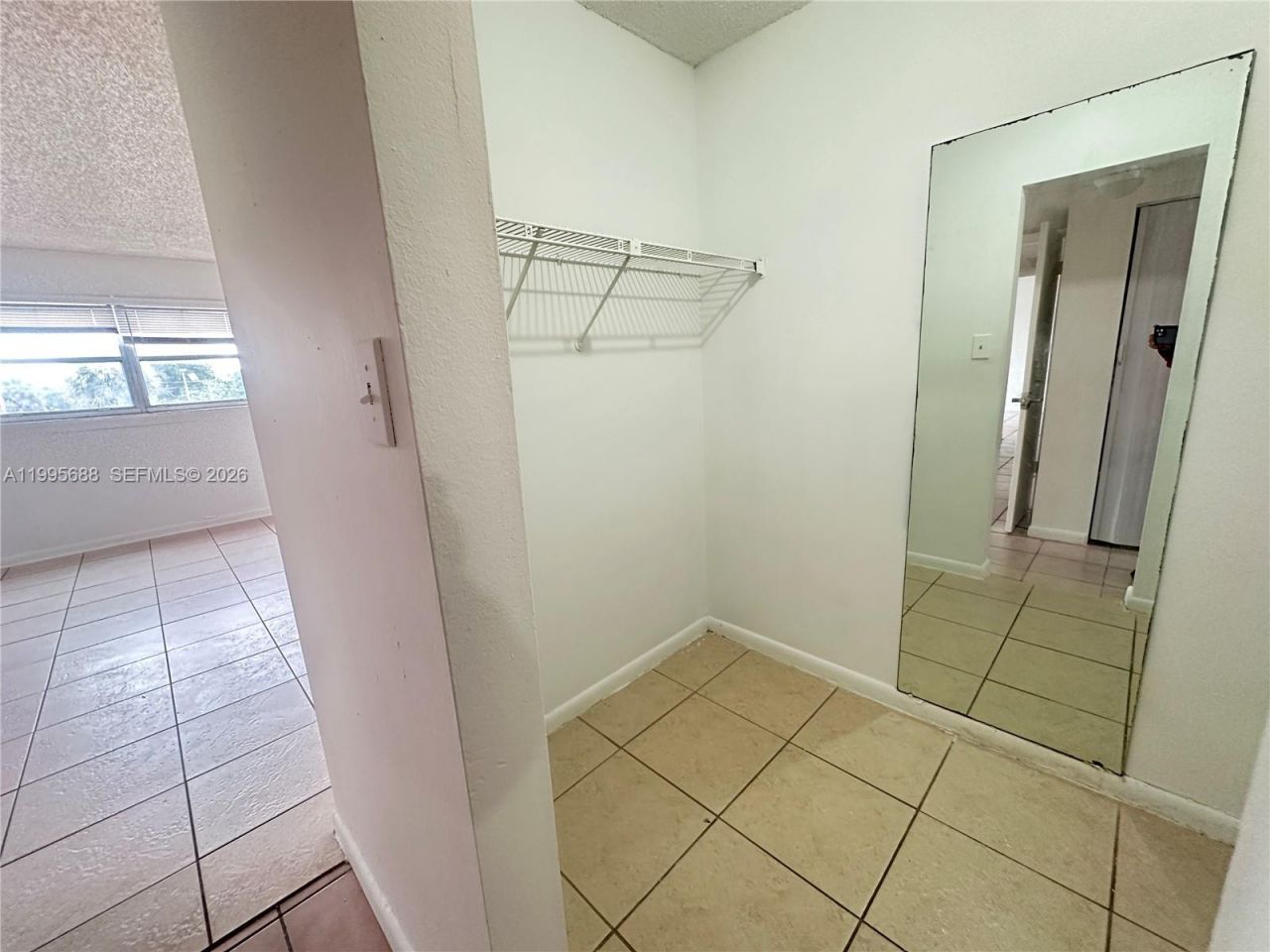 3600 NW 21st St, Unit 309, Lauderdale Lakes, FL 33311 Photo