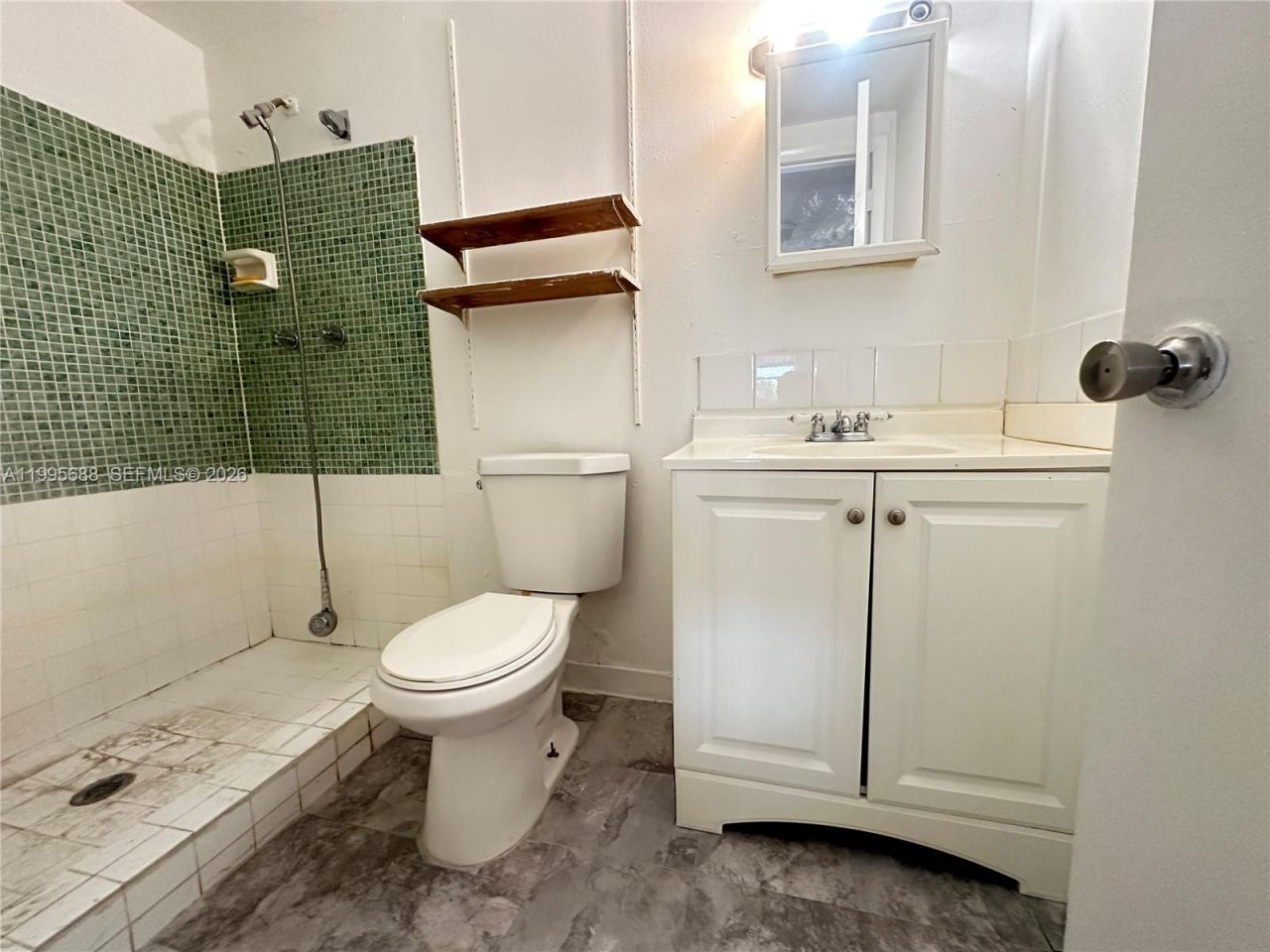 3600 NW 21st St, Unit 309, Lauderdale Lakes, FL 33311 Photo