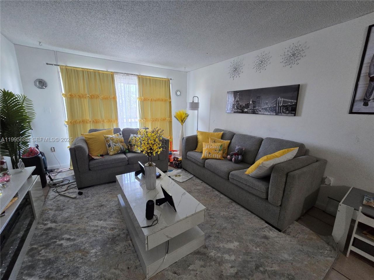 3600 NW 21st St, Unit 309, Lauderdale Lakes, FL 33311 Photo