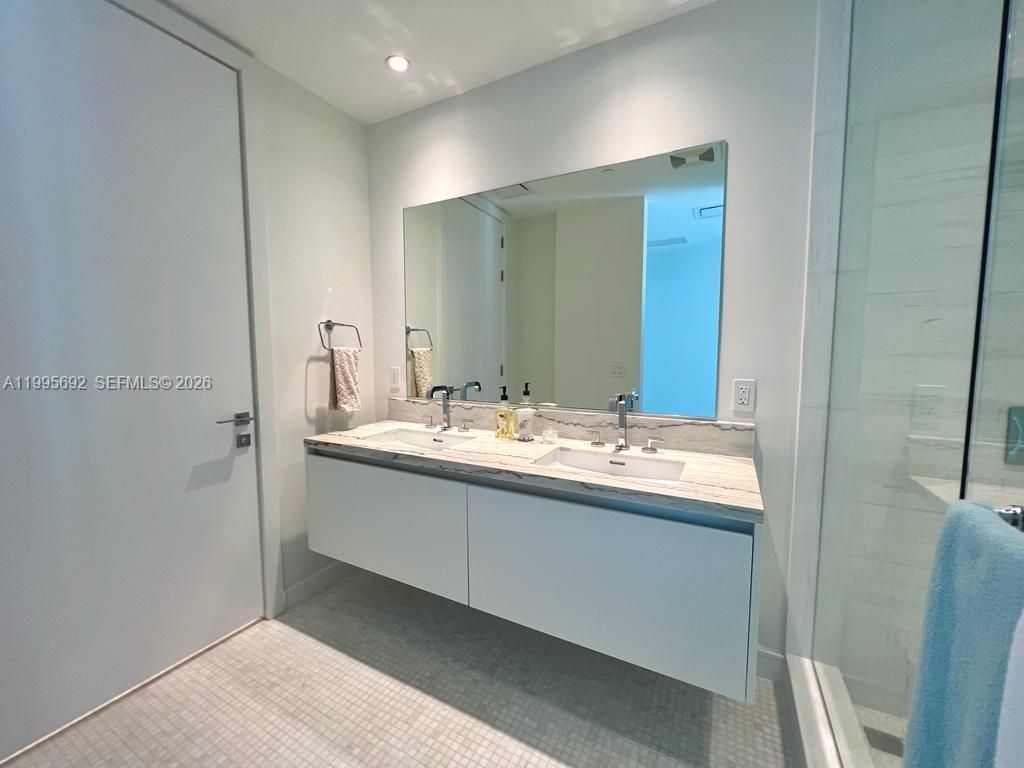 700 NE 26th Ter, Unit 1205, Miami, FL 33137 Photo