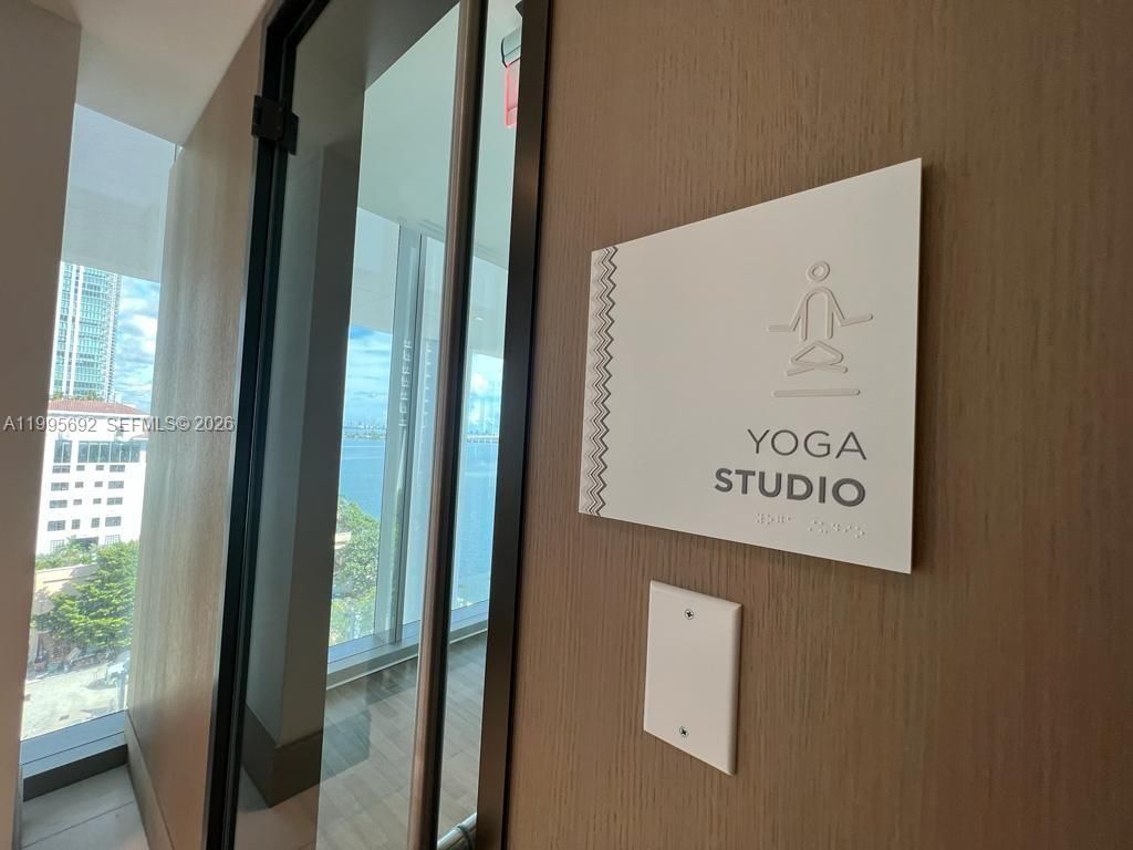 700 NE 26th Ter, Unit 1205, Miami, FL 33137 Photo