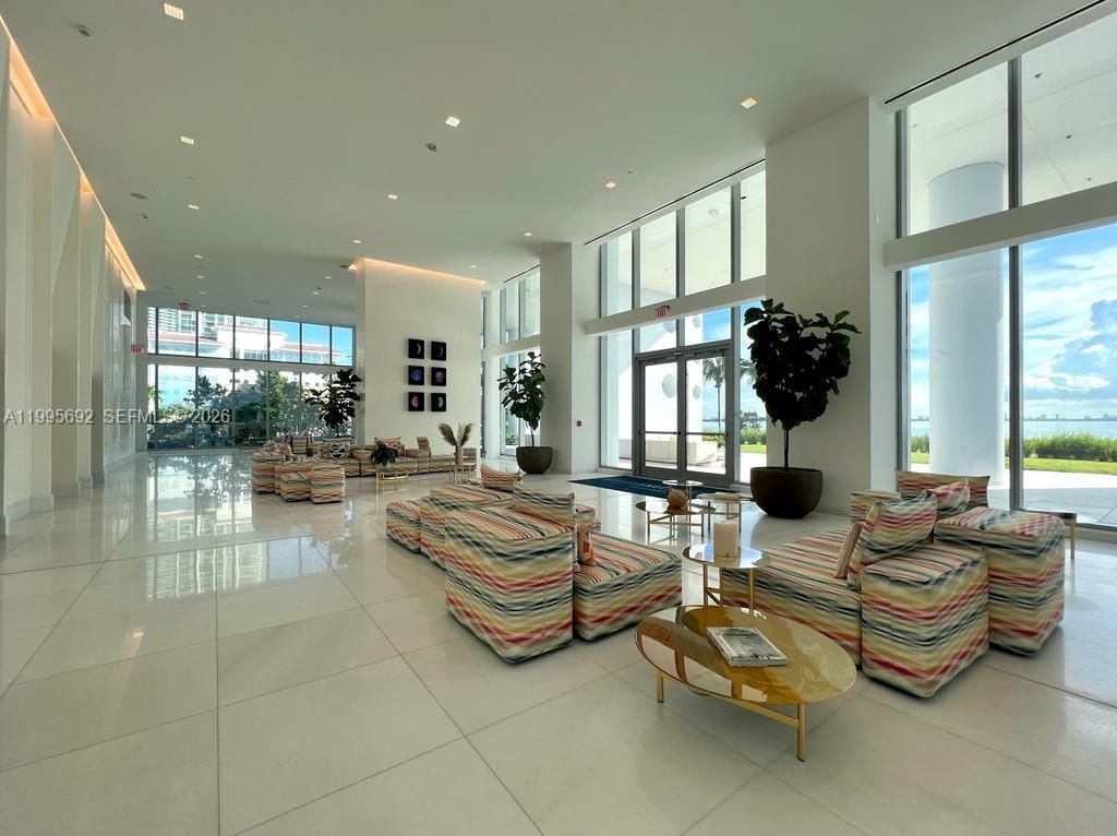 700 NE 26th Ter, Unit 1205, Miami, FL 33137 Photo