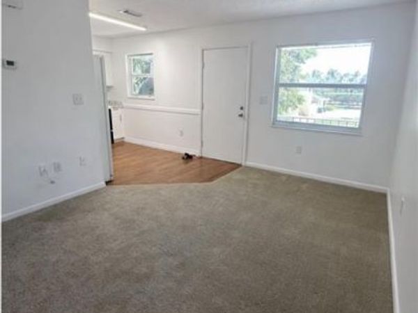 3325 Airport RD N, Unit J6, NAPLES, FL 34105