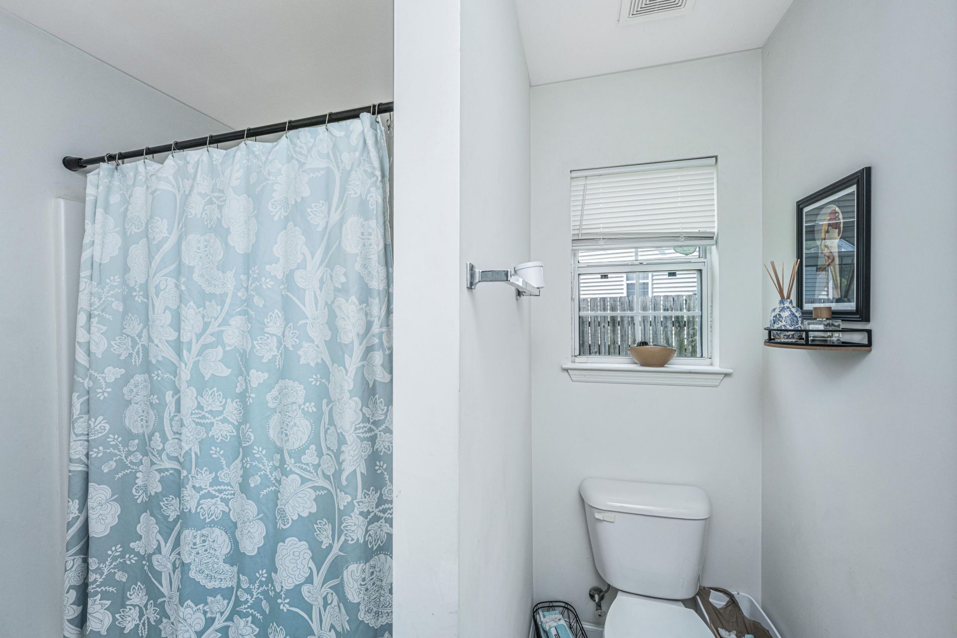 1303 Grassy Hill Court Photo 13