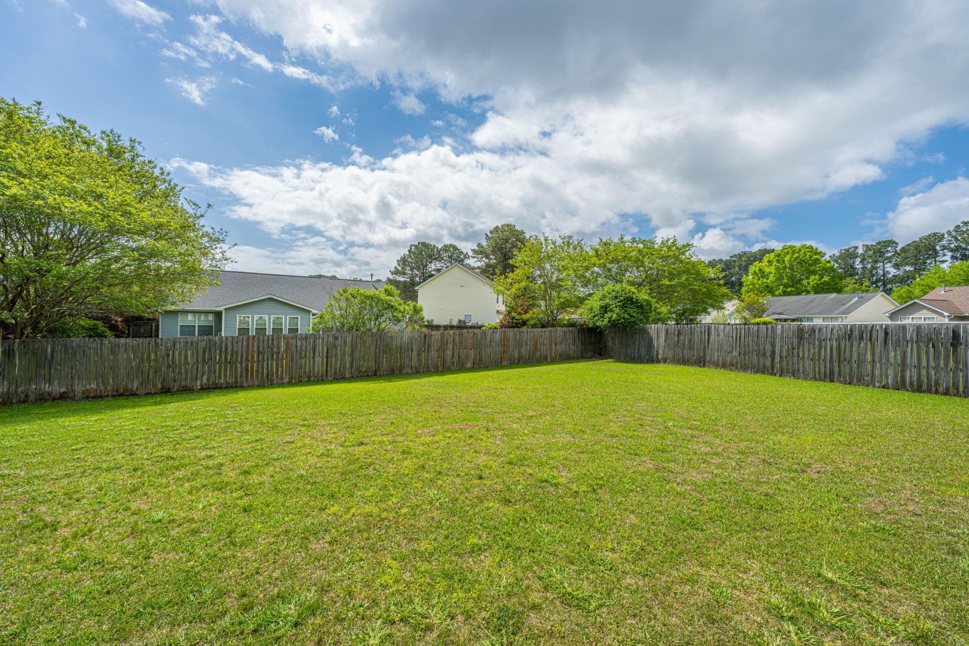 1303 Grassy Hill Court Photo 18