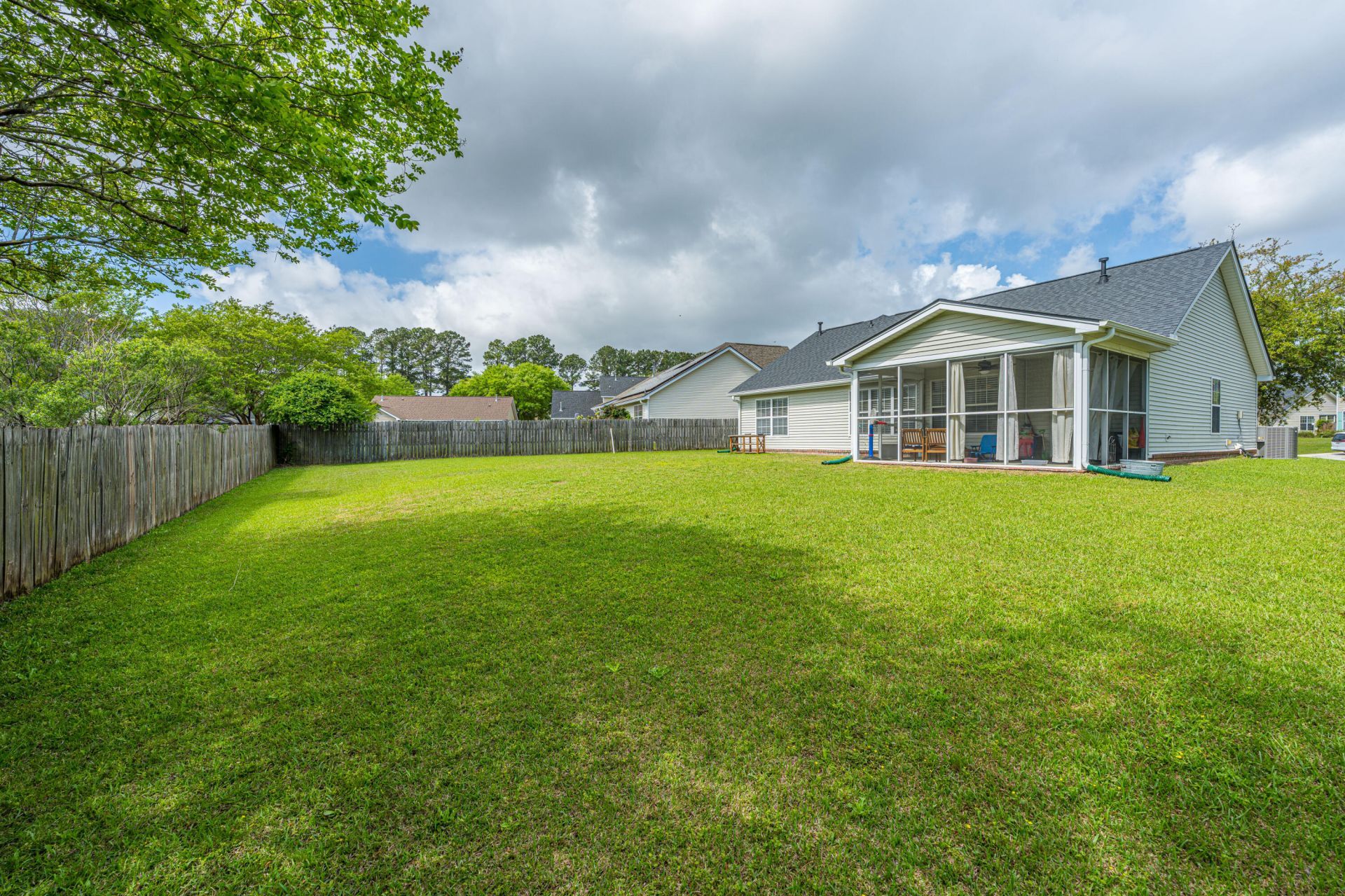 1303 Grassy Hill Court Photo 25