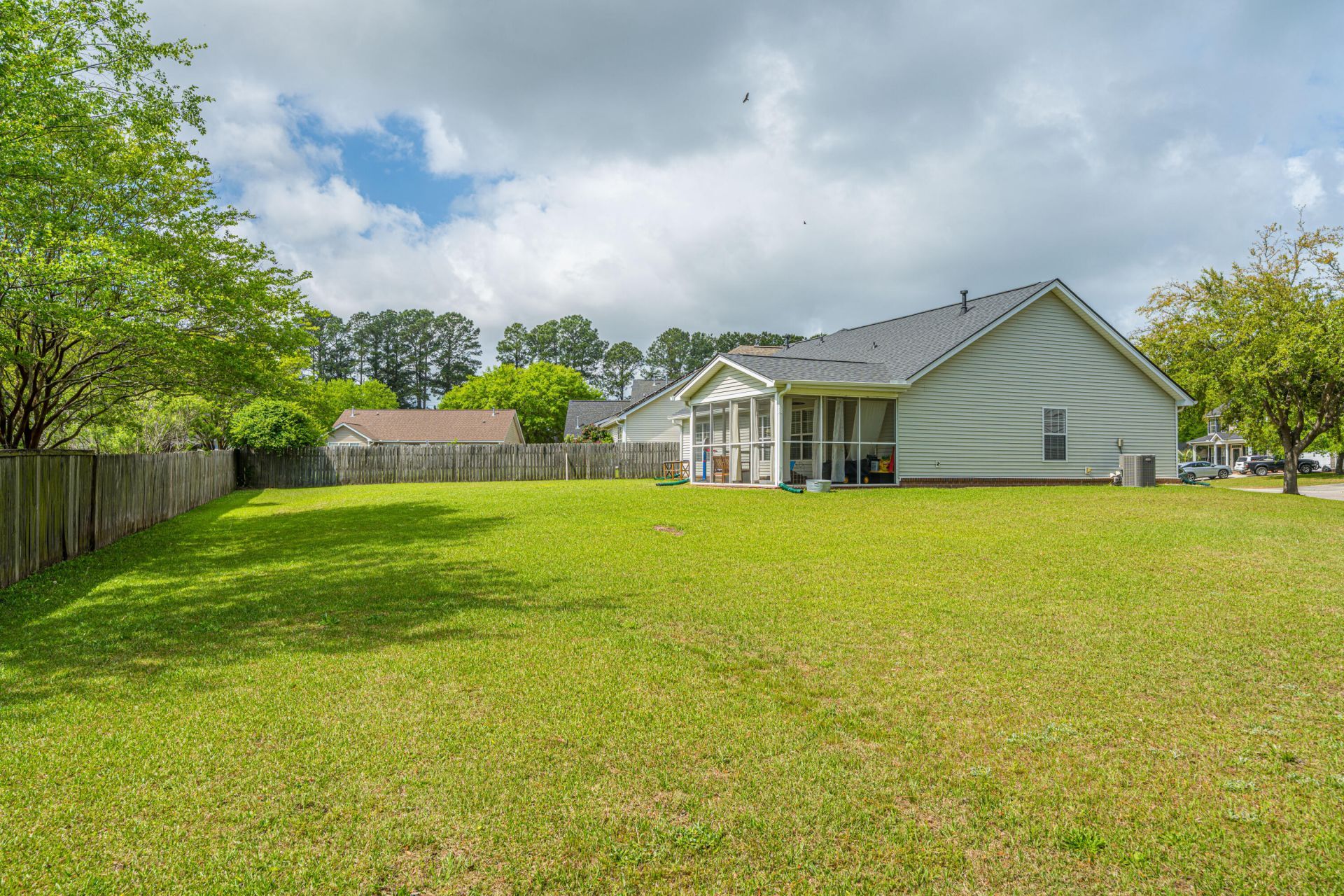 1303 Grassy Hill Court Photo 28