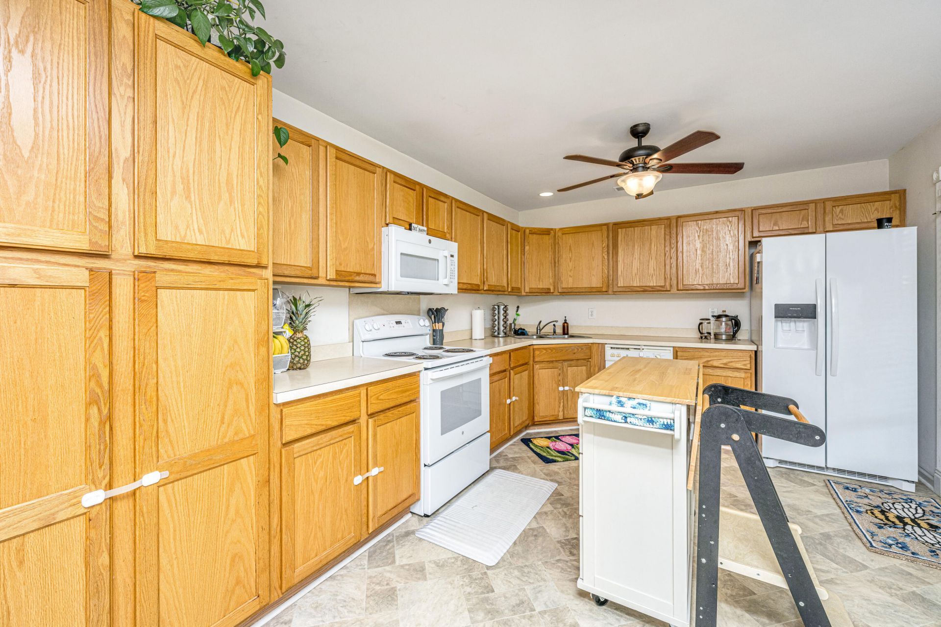 1303 Grassy Hill Court Photo 6