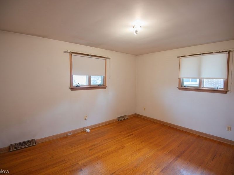 80 S Hazelwood Avenue, Youngstown, OH 44509 Photo 15