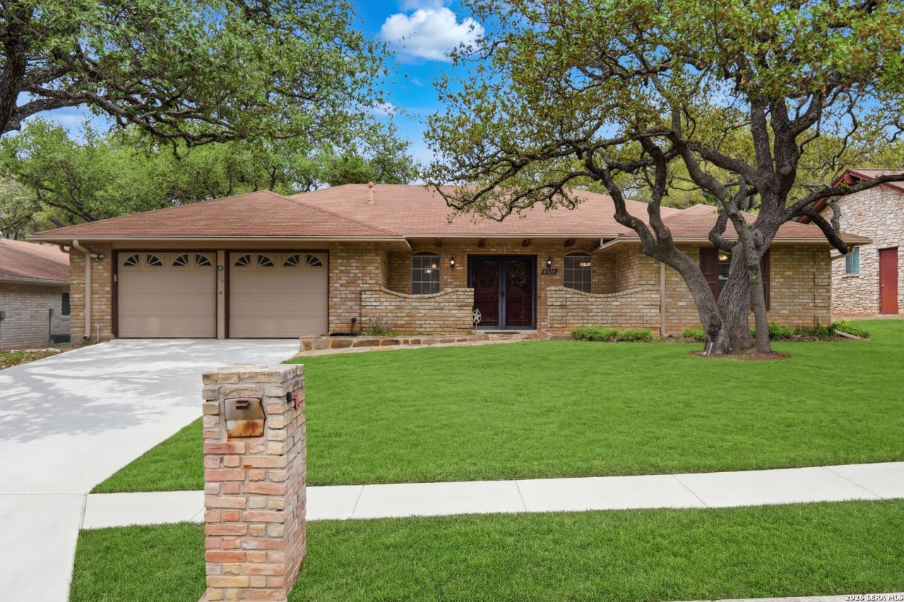 4519 Maybrook Woods, San Antonio, TX 78249 Main Photo