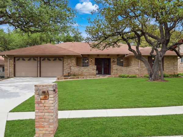 4519 Maybrook Woods, San Antonio, TX 78249