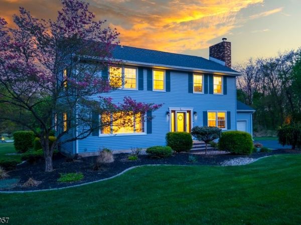 64 Country Club Ln, Harmony, NJ 08865