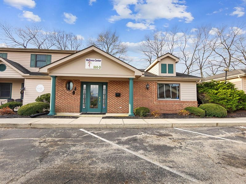 860 E Franklin Street, Unit Unit D, Centerville, OH 45459 Photo 1