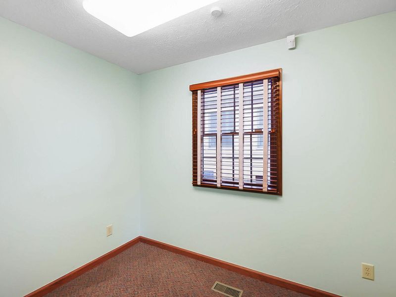 860 E Franklin Street, Unit Unit D, Centerville, OH 45459 Photo 15