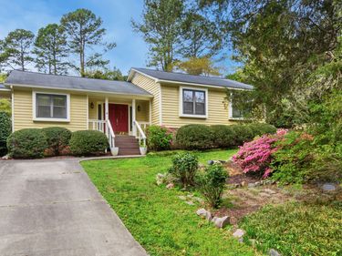5609 Groomsbridge Court, Raleigh, NC 27612