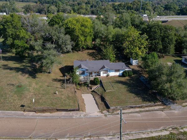4919 W Reconciliation Way, Tulsa, OK 74127