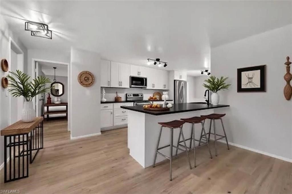 225 Pebble Beach Cir, Naples, FL 34113 Photo