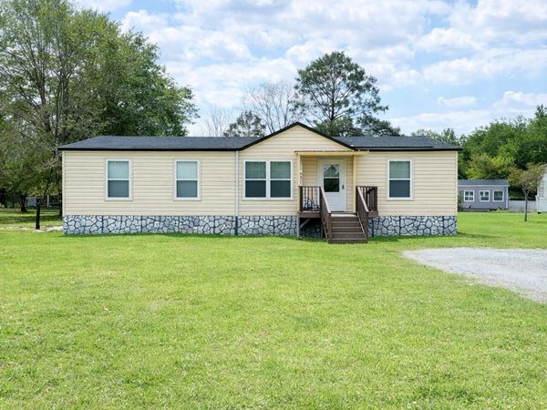 67 NE Wax Myrtle Way, Ludowici, GA 31316