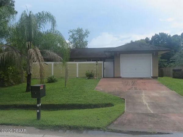 1698 Sardinia Street, Unit SE, Palm Bay, FL 32909