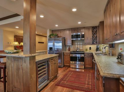 6750 North Lake Boulevard, Tahoe Vista, CA 96148 Photo