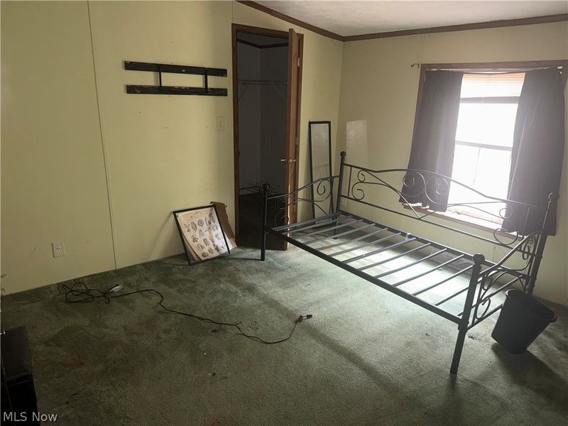 1049 Buckeye Street, Bridgeport, OH 43912 Photo 9