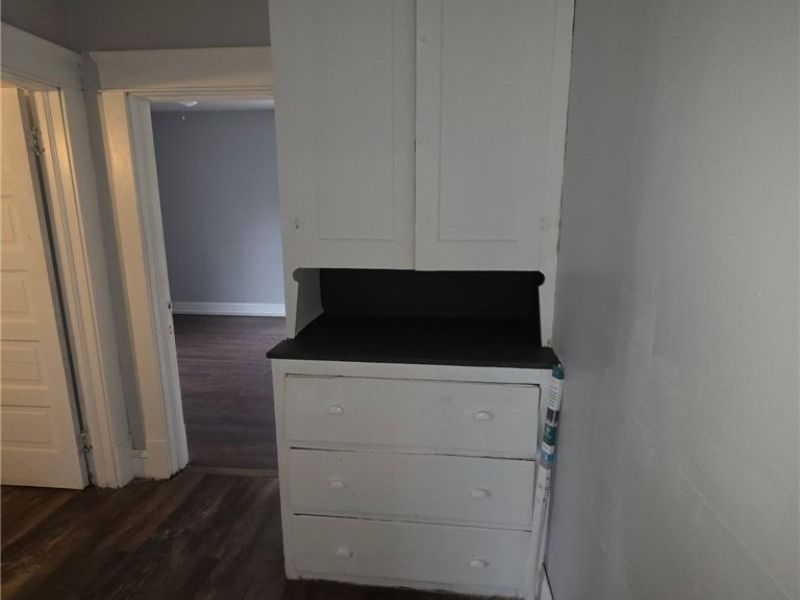 10117 Somerset Avenue , Cleveland, OH 44108 Photo 13