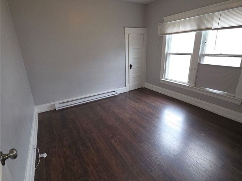 10117 Somerset Avenue , Cleveland, OH 44108 Photo 19