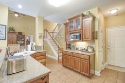 4106 Kirby Ct. photo 4